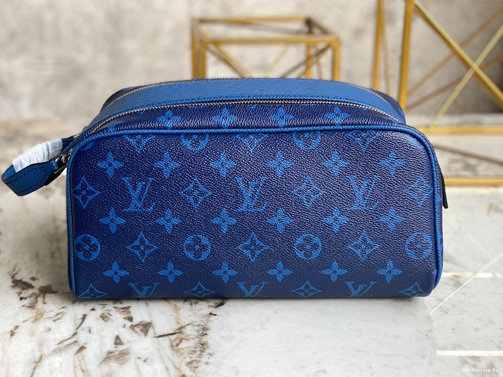 AAA Replica Ru TOILET KIT POUCH VUITTON DOPP LOUIS 0725